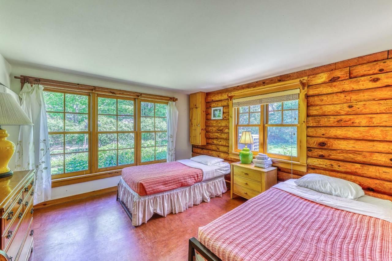 2 Bed 2 Bath Vacation Home In Charlotte Luaran gambar